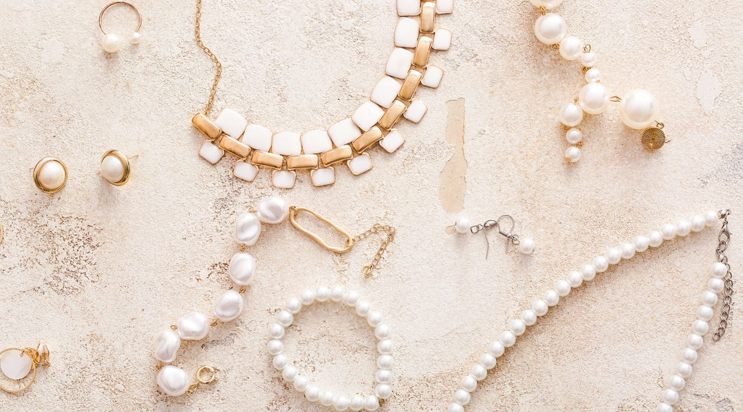 The Ultimate Guide to Statement Jewellery: Elevate Your Everyday Look