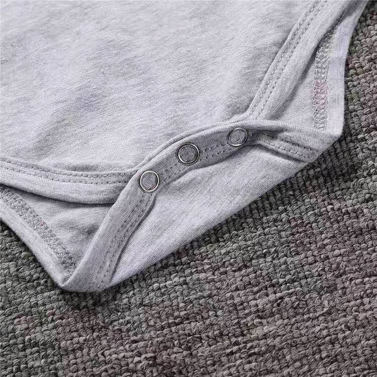 Long-sleeved baby bodysuit with tattoo print on the sleeves – Rockbaby