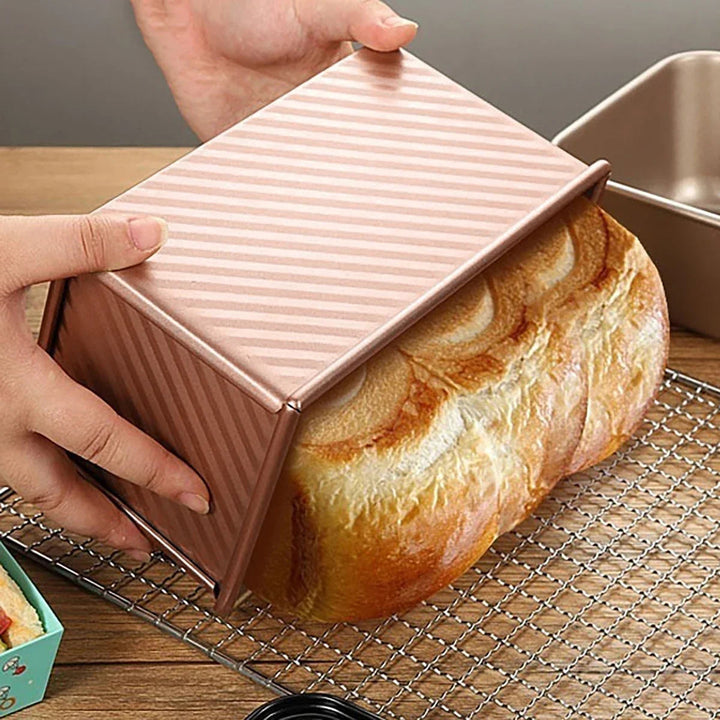 2-piece Rose Gold Non-Stick Bakeware Set with Lid - Brielle-State of Style
