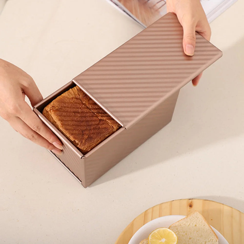 2-piece Rose Gold Non-Stick Bakeware Set with Lid - Brielle-State of Style
