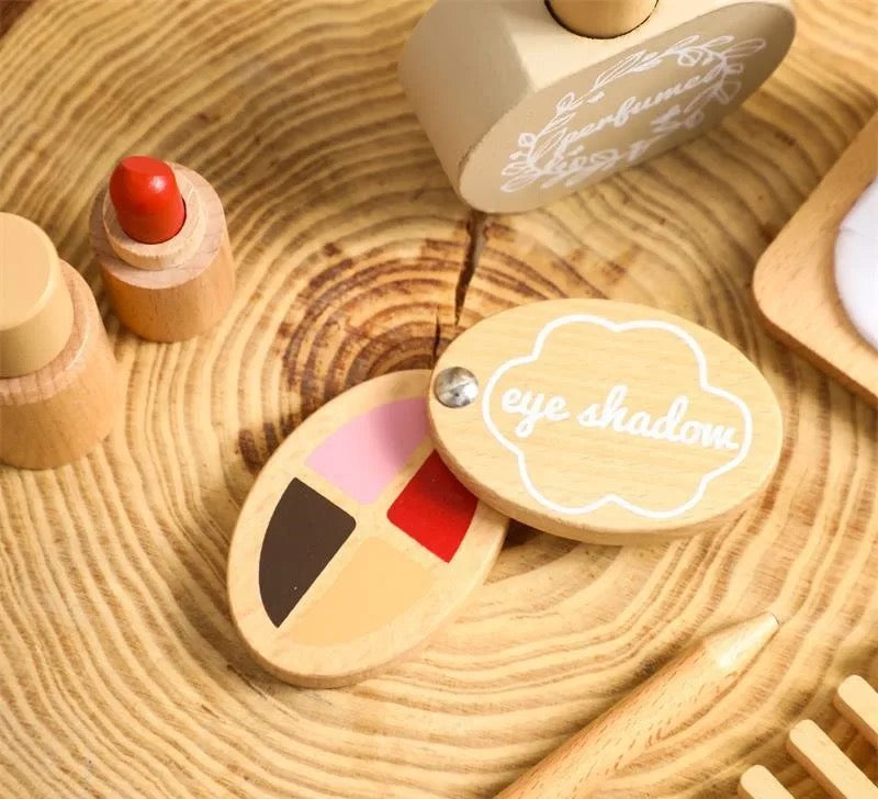 Wooden hairdressing and face-painting set for children – BeautySpa