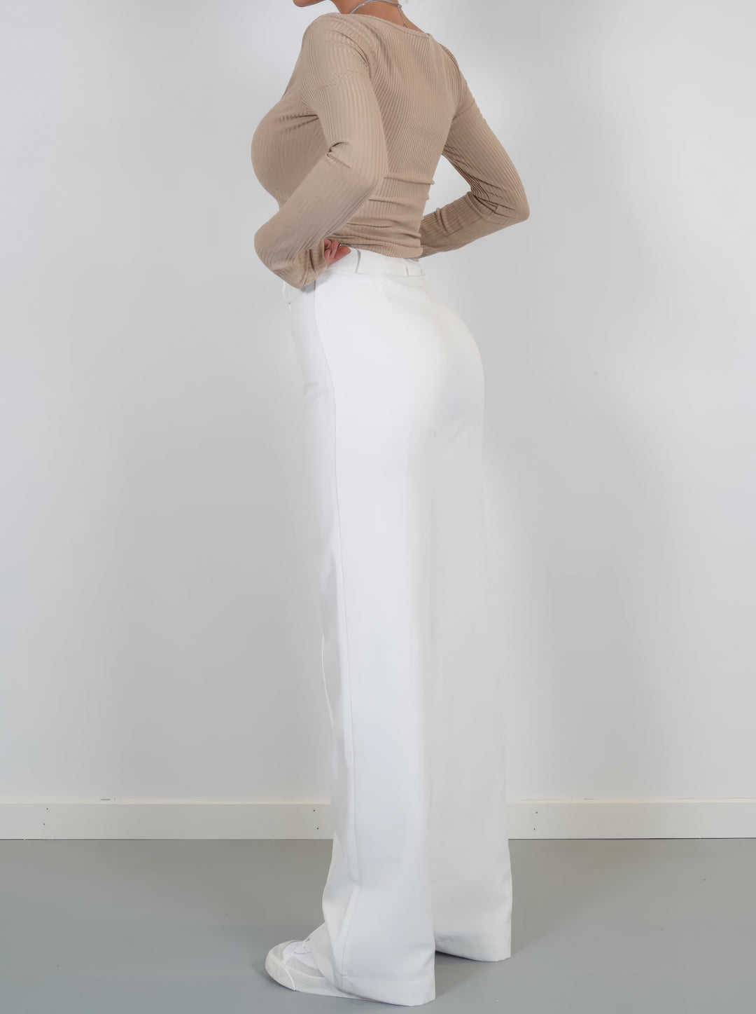 Stylish Wide Ladies Trousers – Aurelia