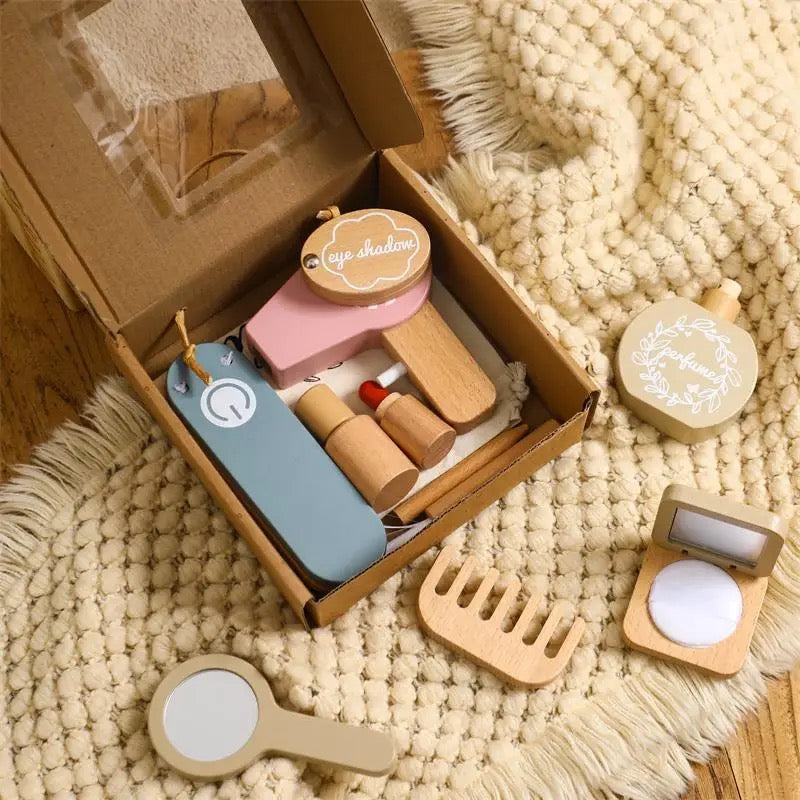 Wooden hairdressing and face-painting set for children – BeautySpa