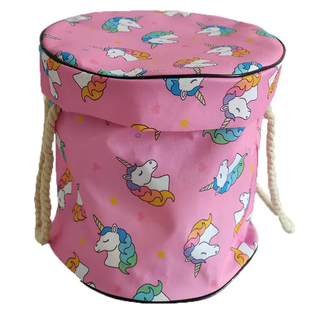 Large foldable toy tidy-up mat with basket function for the children's room.