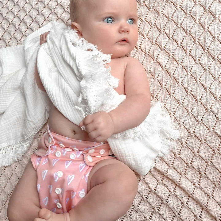 Reusable and leak-proof cloth nappies for babies – eco-friendly nappy pack