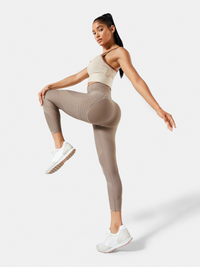 High-Waisted 7/8 Gym Leggings - Meredith
