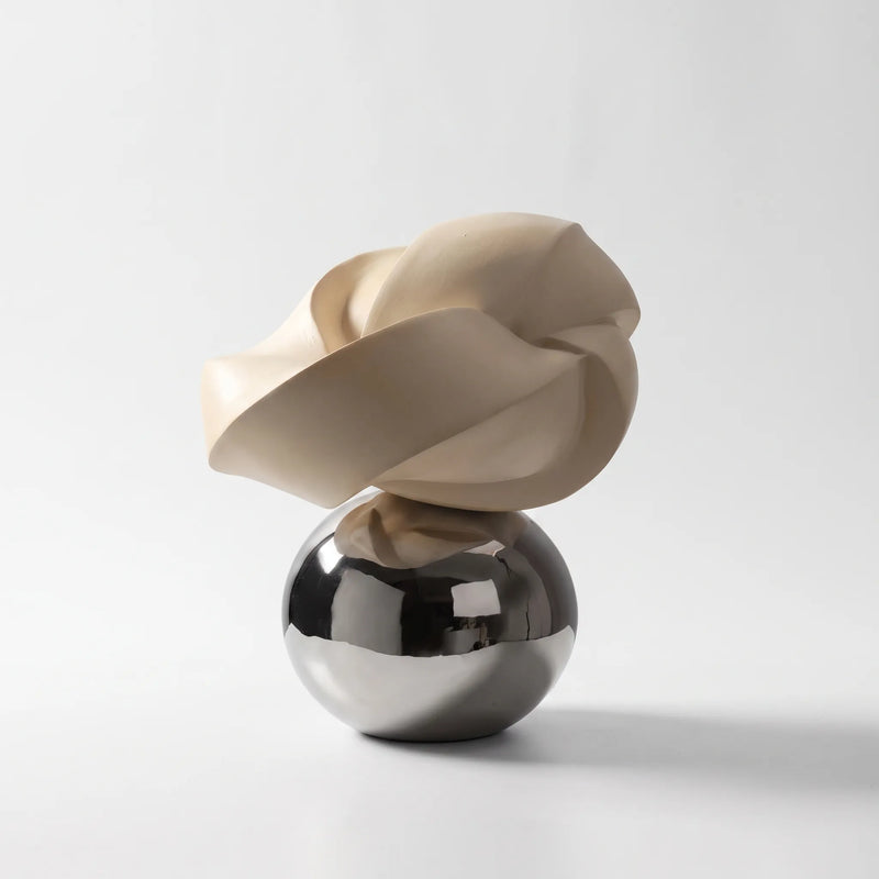 Abstract Knot Desk Sculpture - Nodax