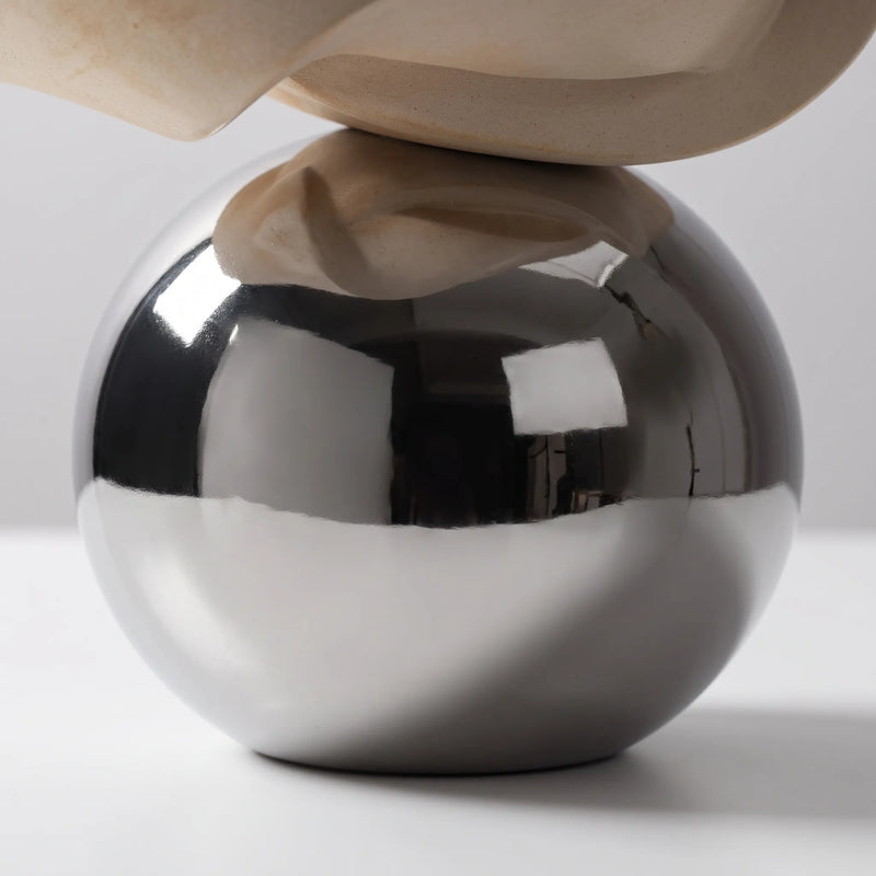 Abstract Knot Desk Sculpture - Nodax