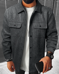Warm men's shirt with pockets - Mateo