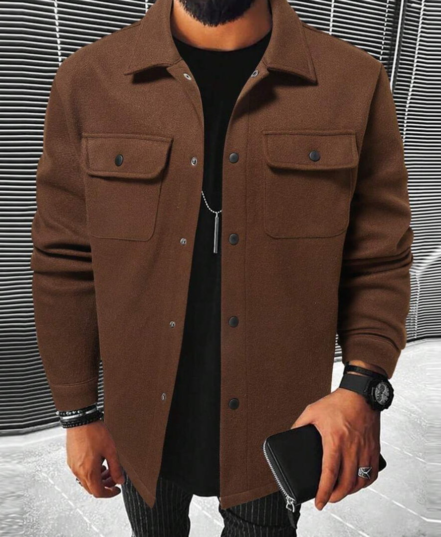 Warm men's shirt with pockets - Mateo