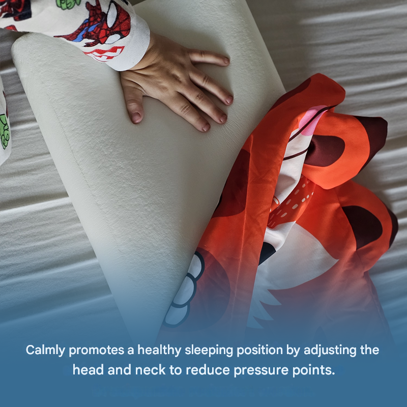Children's neck pillow with ergonomic support – available in animal designs