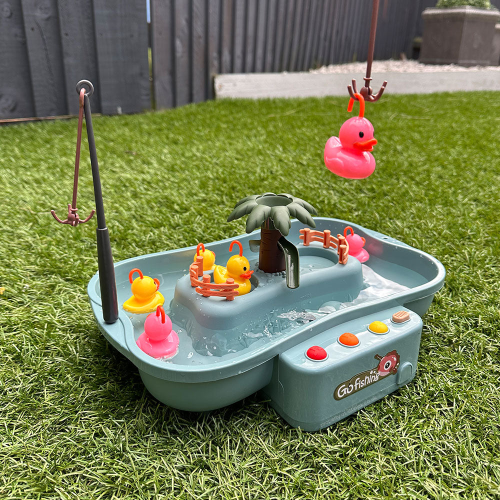 Children's Interactive Water Fishing Game - QuackCatch