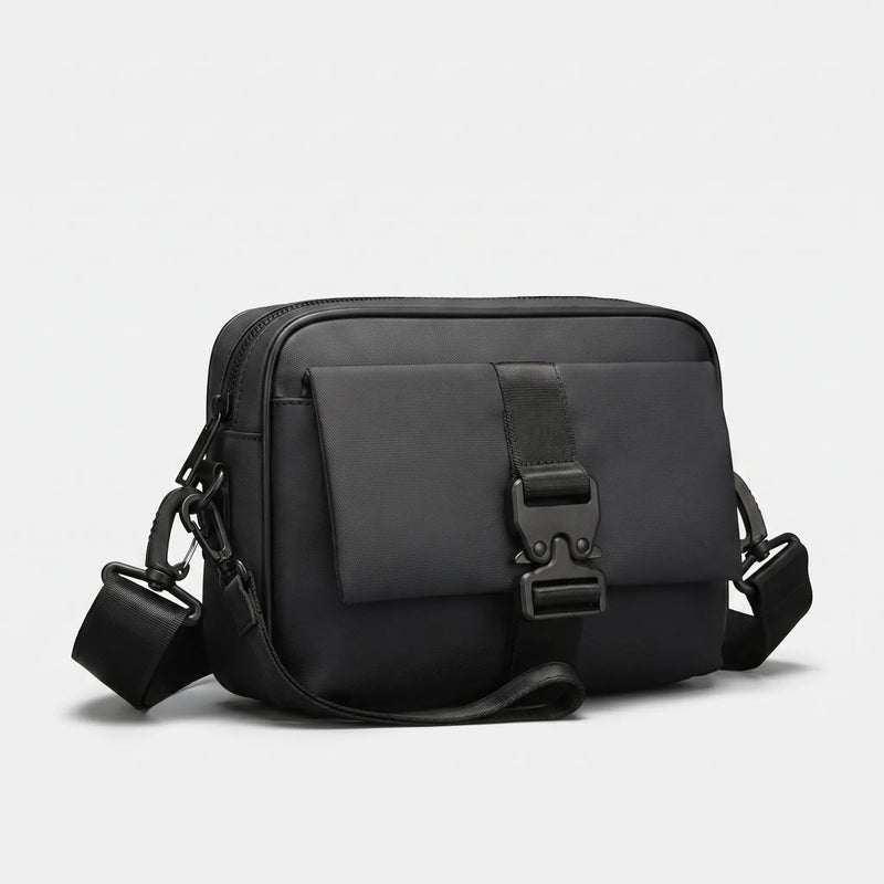 Compact Black Crossbody Bag - Covalt