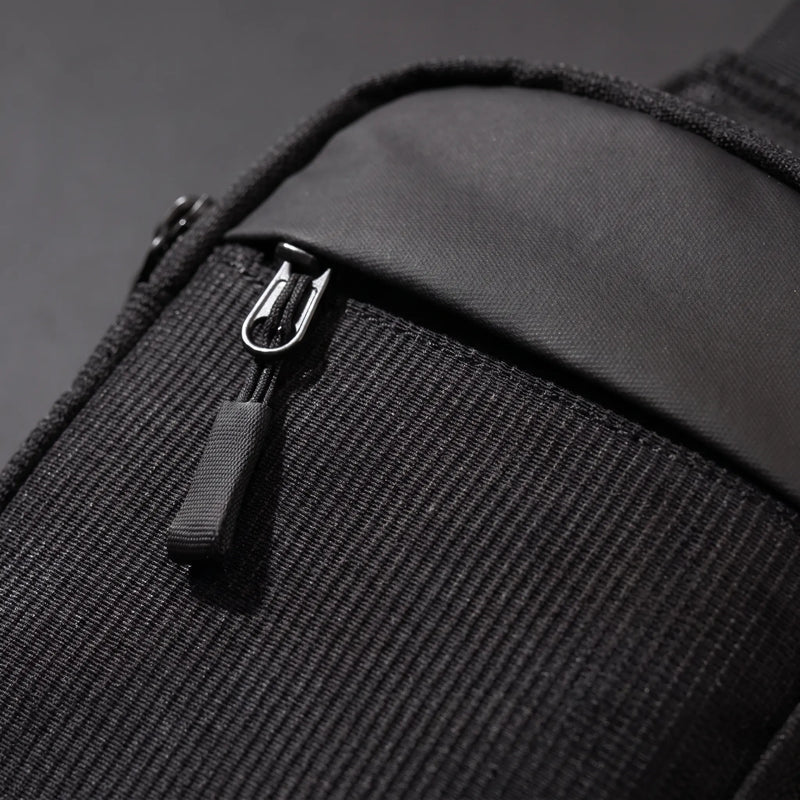 Compact Men's Crossbody Bag - Ziptac