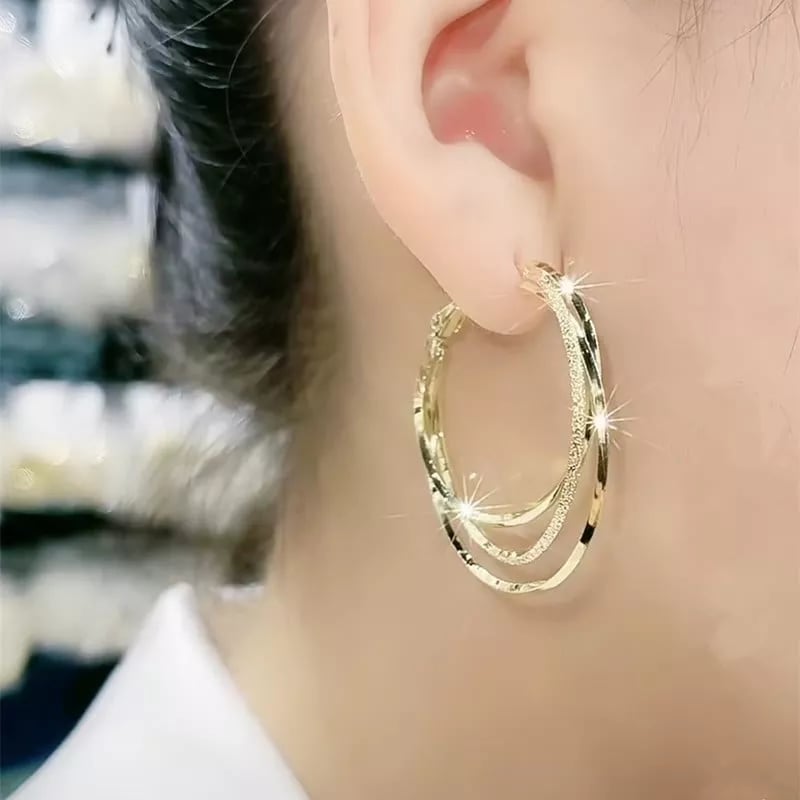 Multi-layer round hoops with hypoallergenic design – Elivra