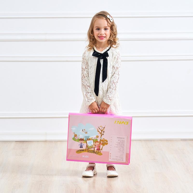 6-in-1 creative box with drawing and craft supplies for children – compact and versatile