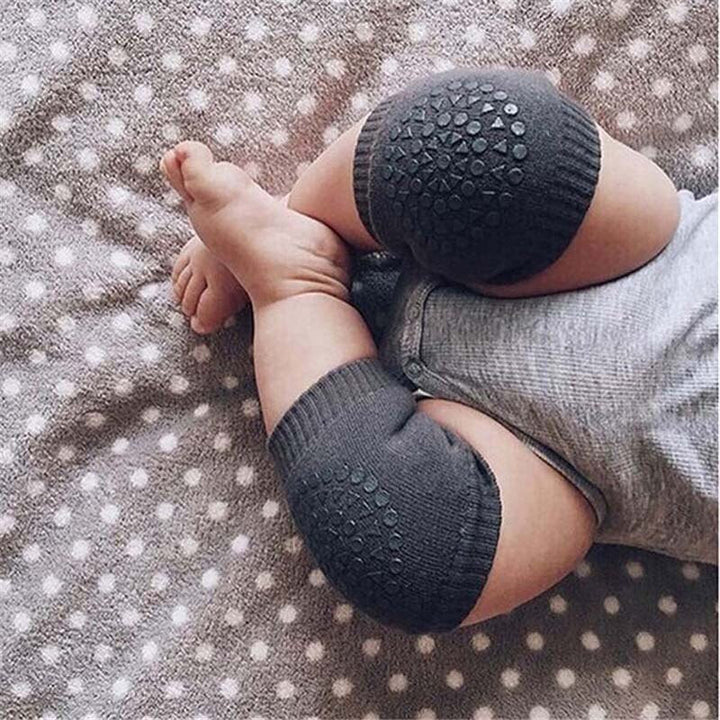 Protective knee pads for babies with non-slip and BOGO offer – Mila