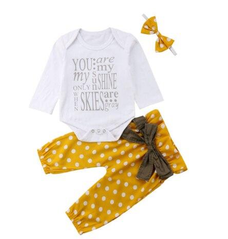 Baby outfit with text & ruffled bottoms – Autumn Magic set