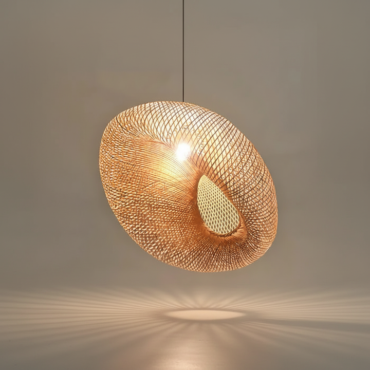 Handgewebte Rattan Hängeleuchte - WeaveLight