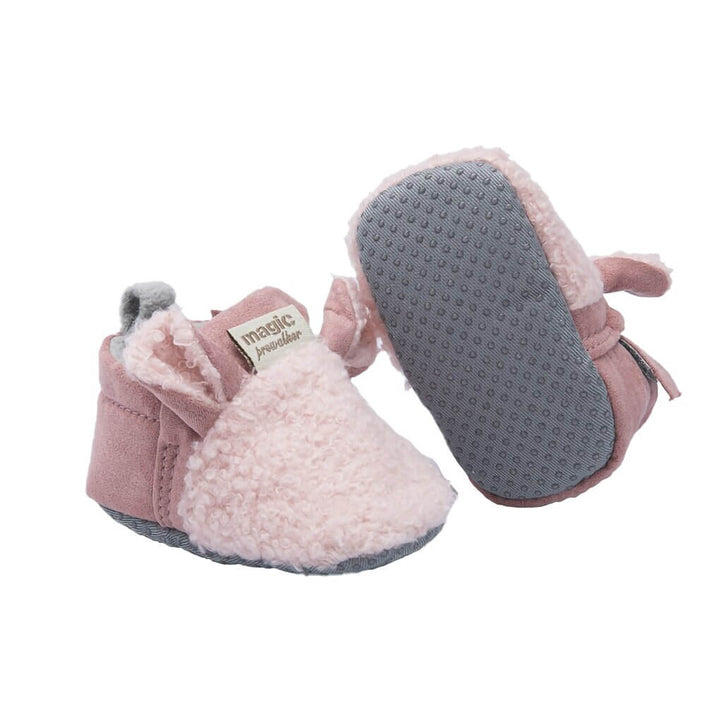 Soft, non-slip walking shoes for babies with a little lamb motif – Winterwonder