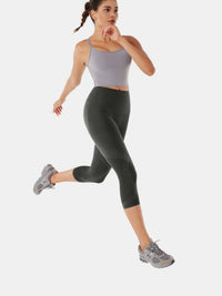 High-Compression Capri Gym Leggings - Cristina