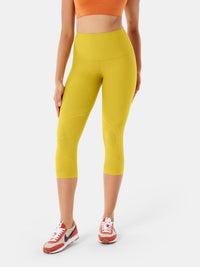 High-Compression Capri Gym Leggings - Cristina