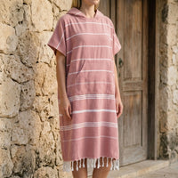 Hooded Surf Changing Poncho - Loomira