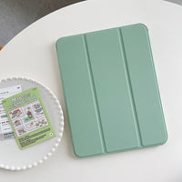 Origami iPad case made of silicone – FlexFold Smart Case