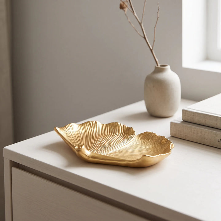 Leaf Shaped Decorative Trinket Dish - Ginklis