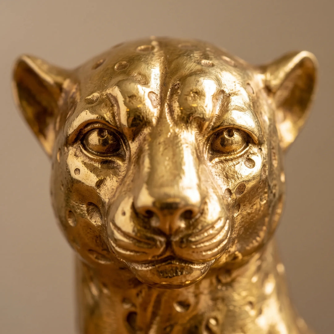 Metallic Animal Figurine - Prowlio