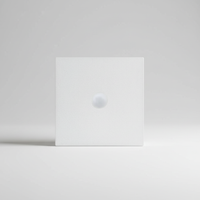 Moderner Minimalistischer Metallwürfel - Aurelex