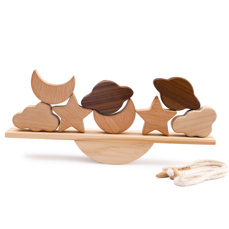 Wooden balancing game to promote motor skills and balance – Fun with shapes