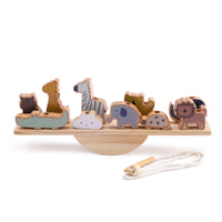 Wooden balancing game to promote motor skills and balance – Fun with shapes