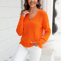 Women's knitted sweater with V-neck in loose fit – Wanfrieda