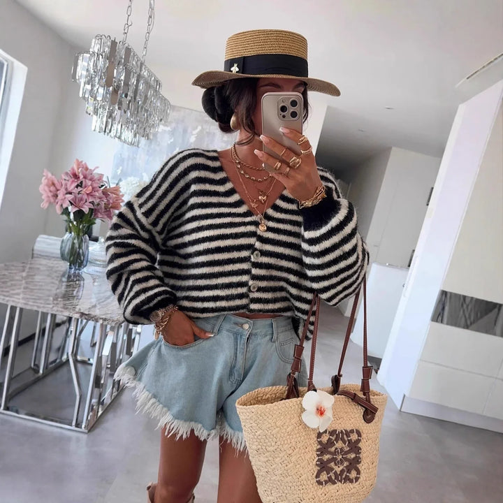 Oversized Striped V-Neck Woman Cardigan - Vicky