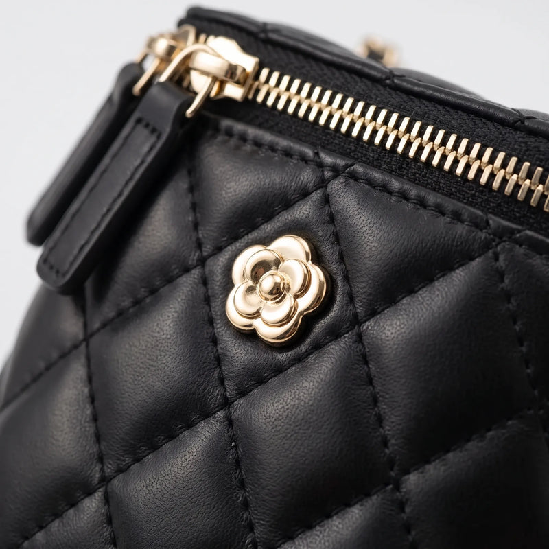 Quilted Diamond Pattern Small Crossbody Bag - Quiltia