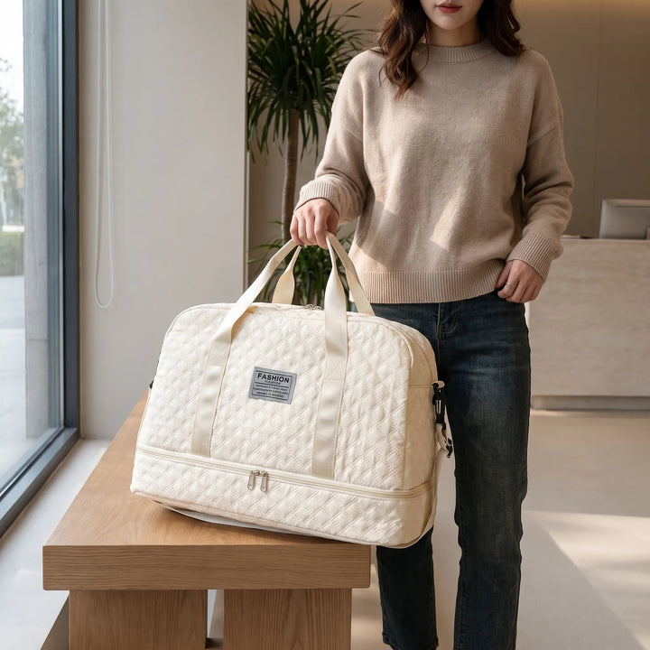 Quilted Women's Large Duffle Bag - Journex