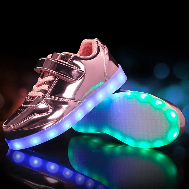 Children's LED sneakers with a colour-changing light effect when walking.