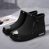 Ladies' waterproof ankle boots with side zip – Selis