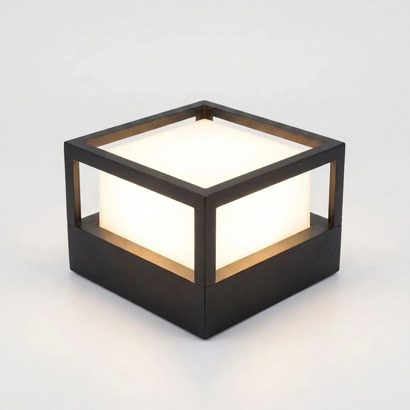 Smart Wall Light - Vesperon