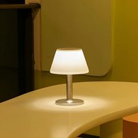Solargetriebene Tischlaterne - GlowGarden