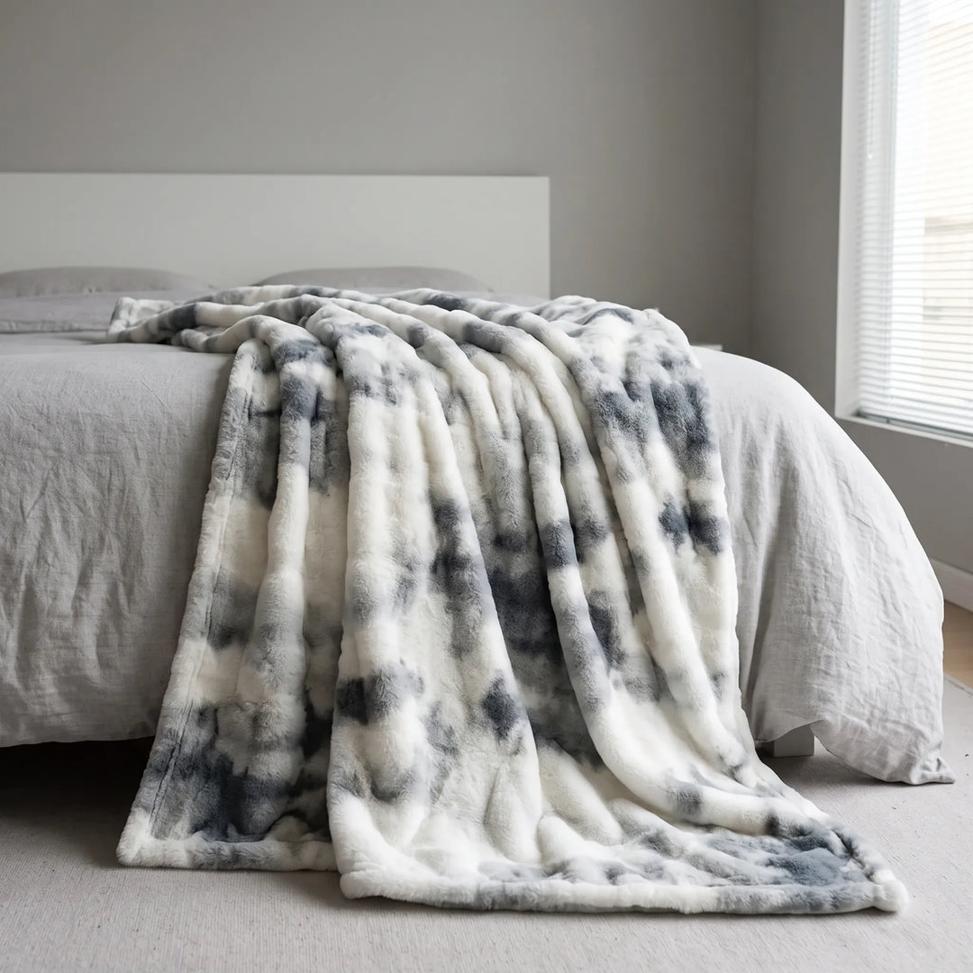 Textured Fluffy Home Throw - Velmara