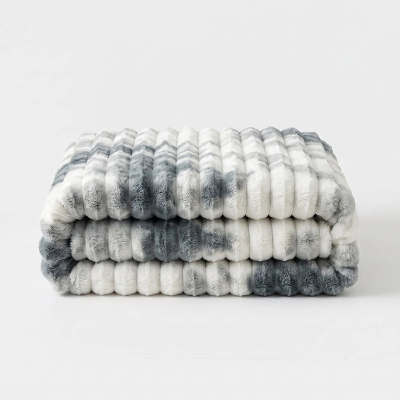 Textured Fluffy Home Throw - Velmara