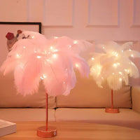 Tischlampe Mit Federschirm - PalmGleam