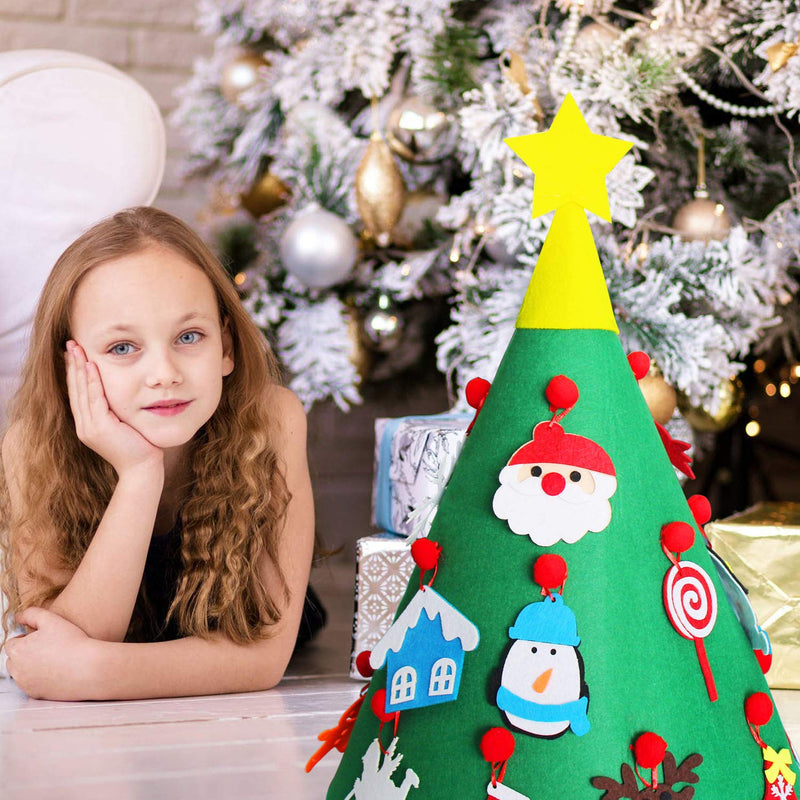 Felt Christmas tree for you to decorate – includes 30 decorative items