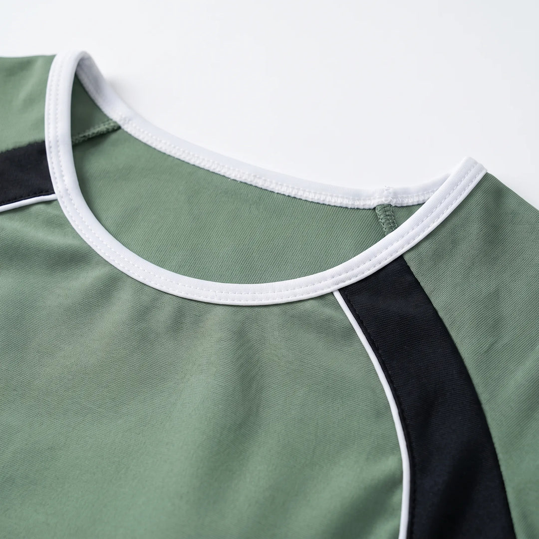Two-Piece Rash Guard Set - PlungeSet