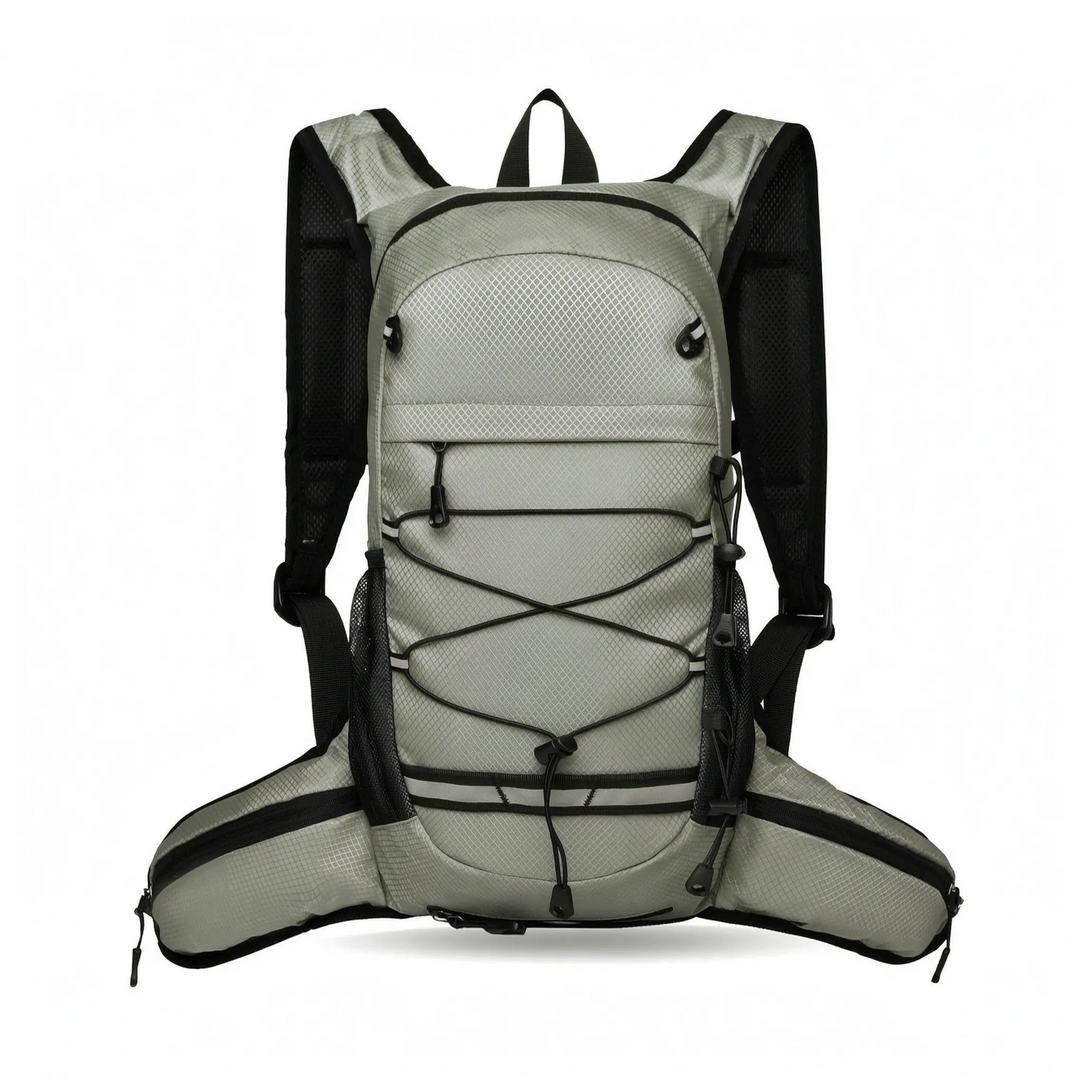 Water Repellent Hiking Daypack - Roamera