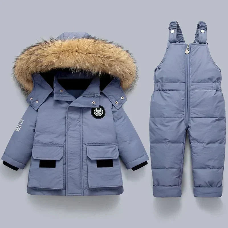 Winter set for children with a lined winter jacket and snow trousers with braces – Emilie