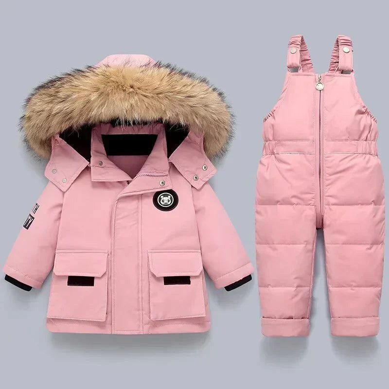 Winter set for children with a lined winter jacket and snow trousers with braces – Emilie