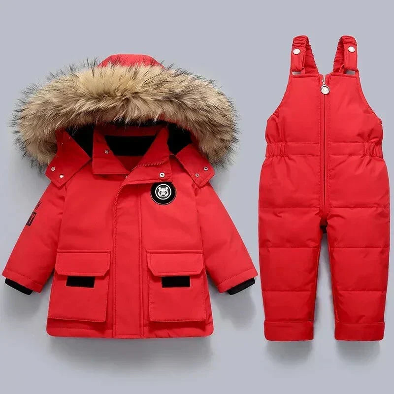 Winter set for children with a lined winter jacket and snow trousers with braces – Emilie